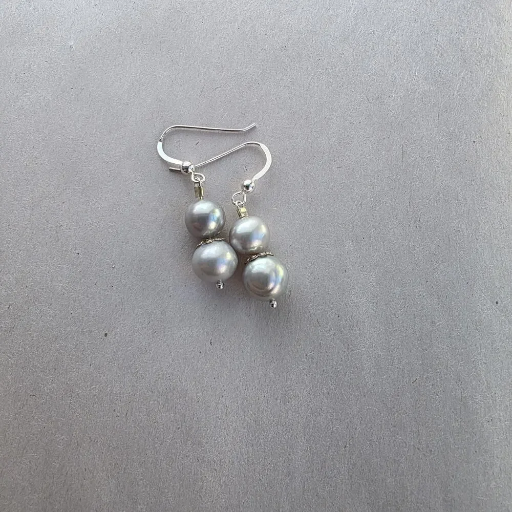 Light Gray Pearl Necklace Earrings Set Sterling‎ Silver 925 Stamped Clasp Beaded